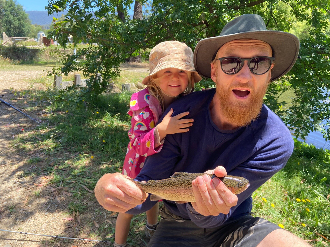 Buxton Trout & Salmon景点图片