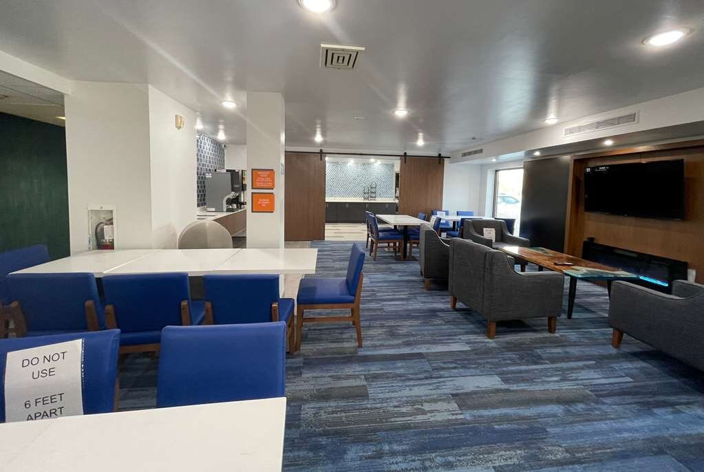 哥伦布都柏林拉昆塔温德姆酒店主图