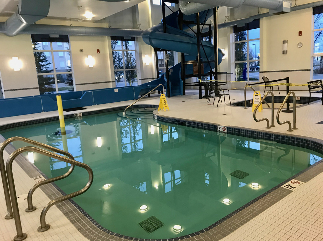 Microtel Inn & Suites by Wyndham Red Deer主图