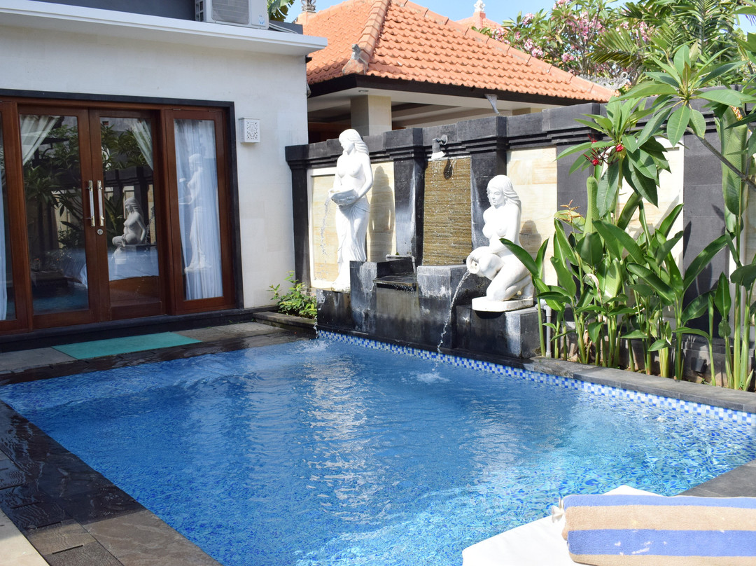 潘达瓦海滩乌马别墅酒店主图