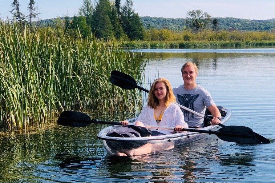 Tipsy Canoe Rental & Brew景点图片