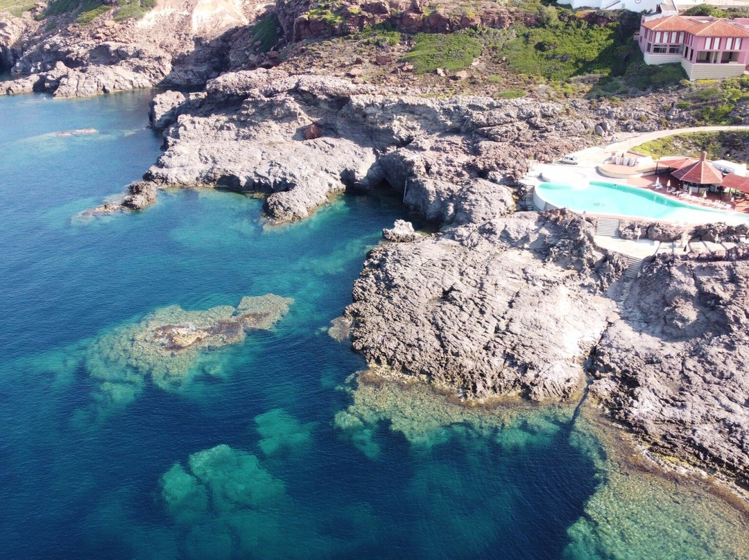 Cala Grotta-Sant'Antioco必去景点
