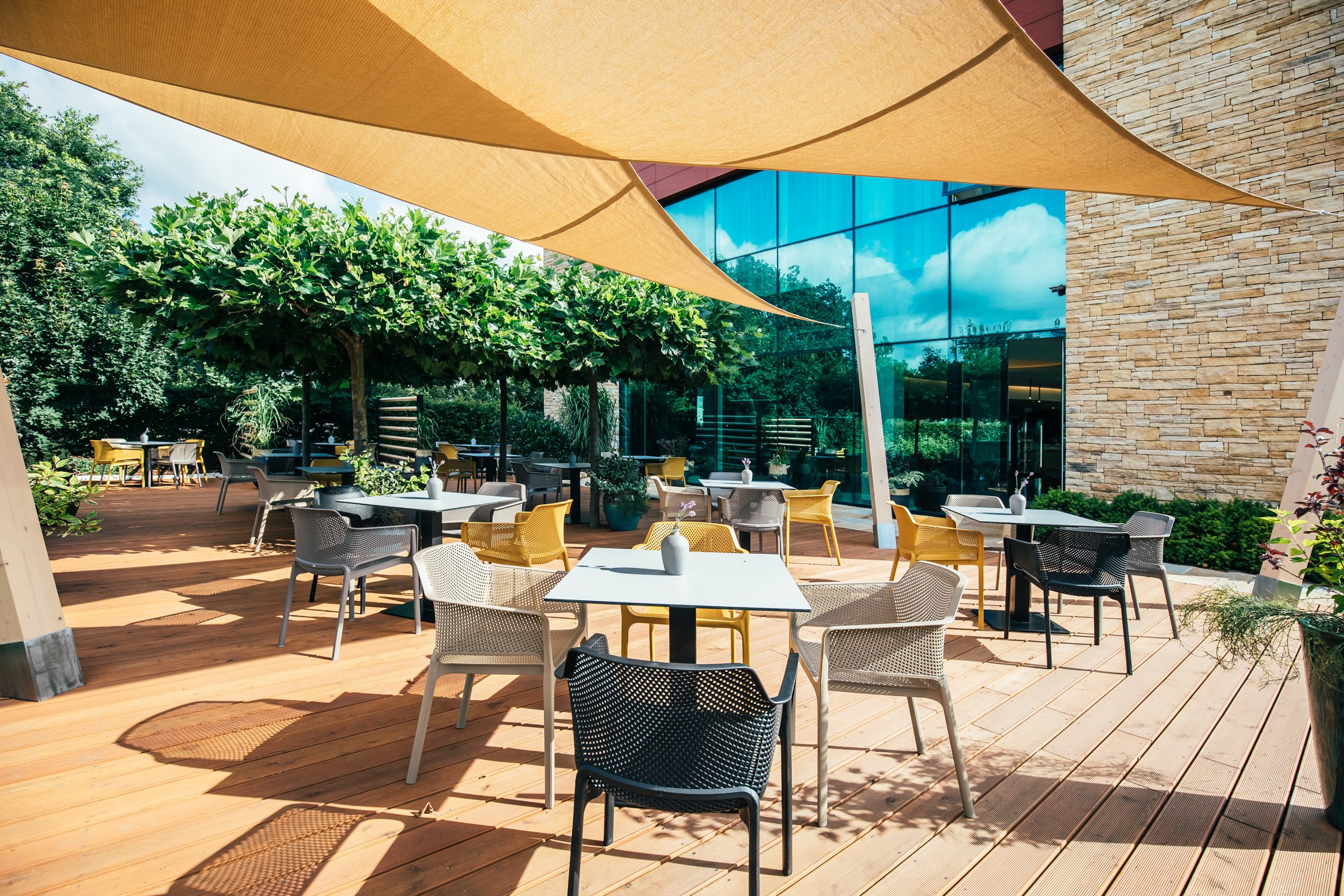 Pierre Hotel & Restaurant-官方