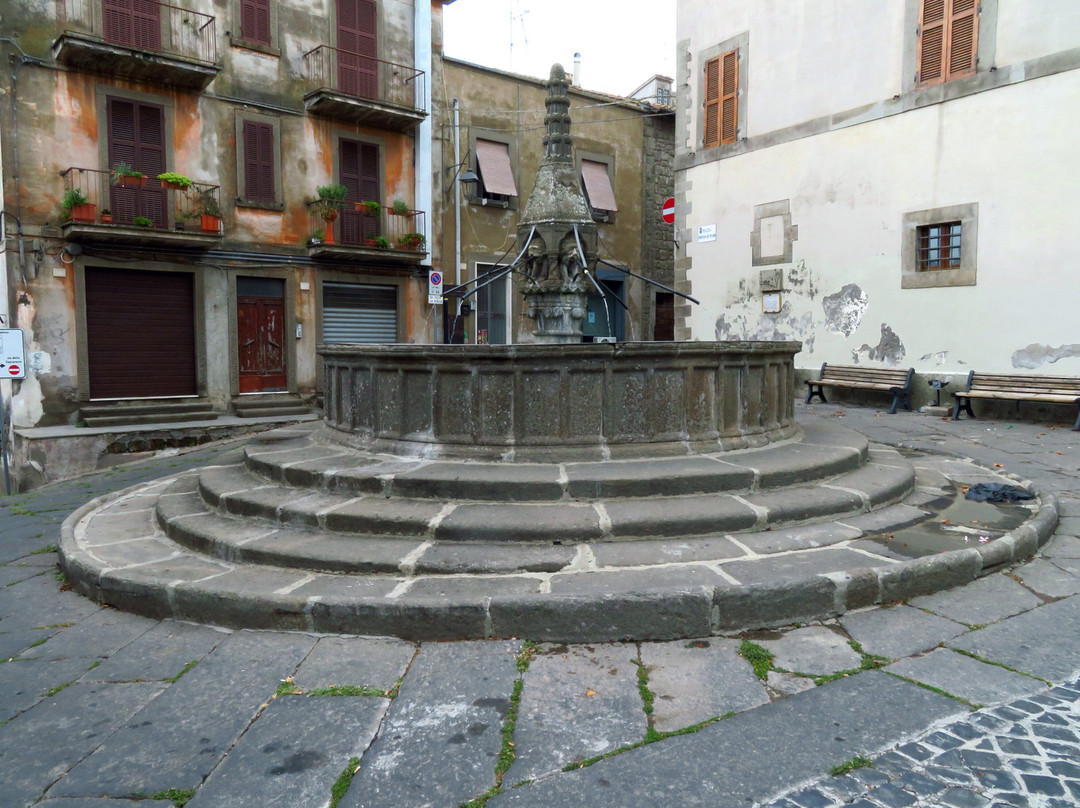 Fontana del Piano景点图片