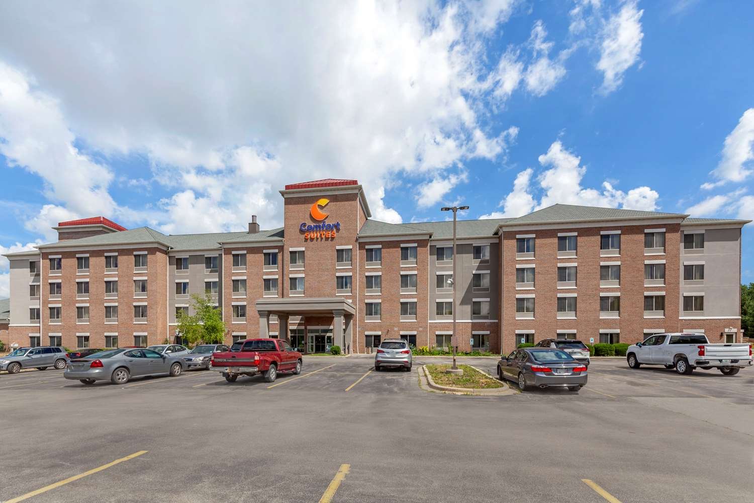 Holiday Inn Express & Suites Milwaukee Nw – Park Place By IHG-官方