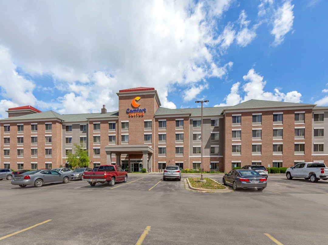 Holiday Inn Express & Suites Milwaukee Nw – Park Place By IHG主图