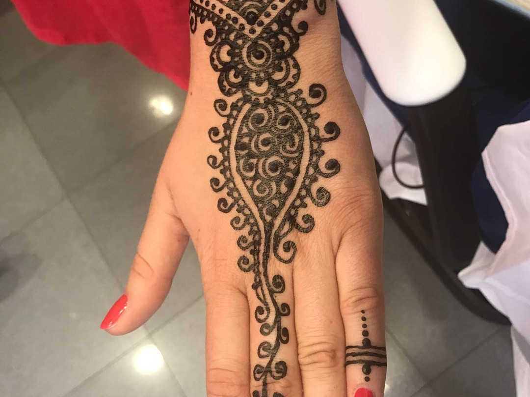 Freya Massage Plus+-科斯塔特吉塞必去景点