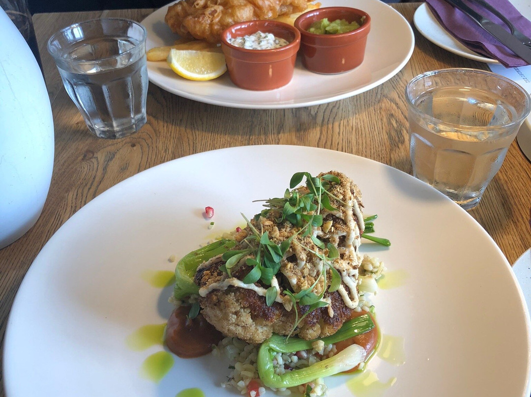 The Drunken Duck Inn主图