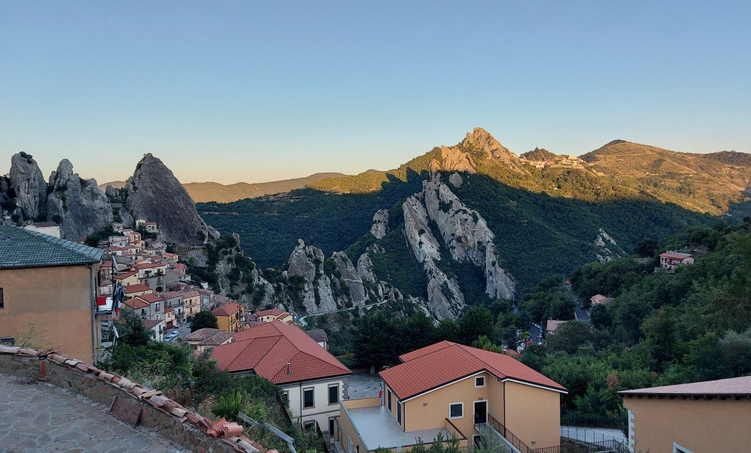 Al Balcone delle Dolomiti MONSERRAT主图