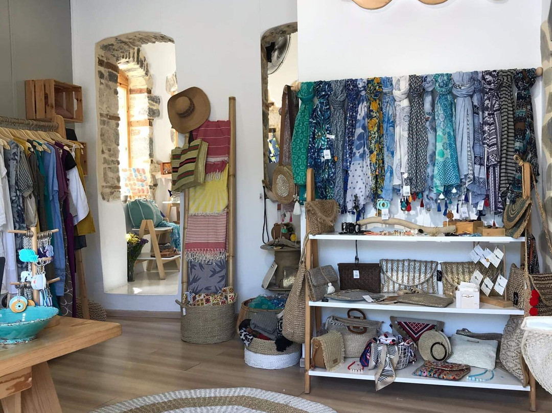 Blue Shades-Ierapetra必去景点