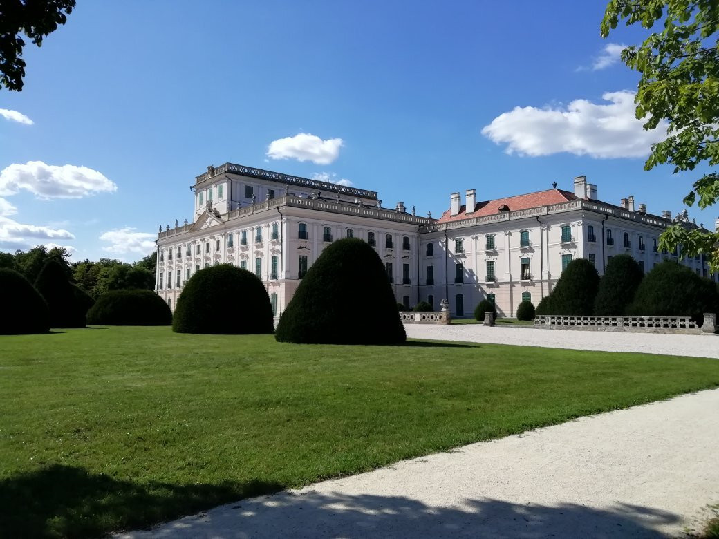 Esterhazy Kastely Fertod主图