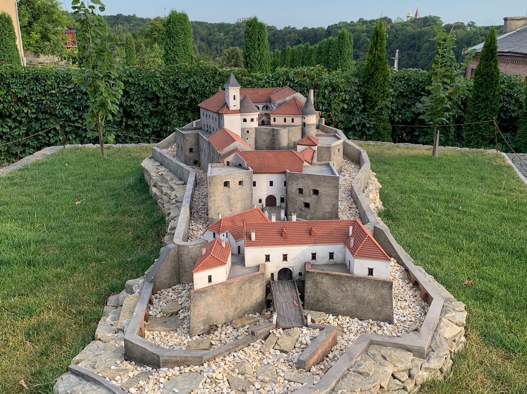 Museum of Miniatures Castles of Ukraine-Kamianets-Podilskyi必去景点