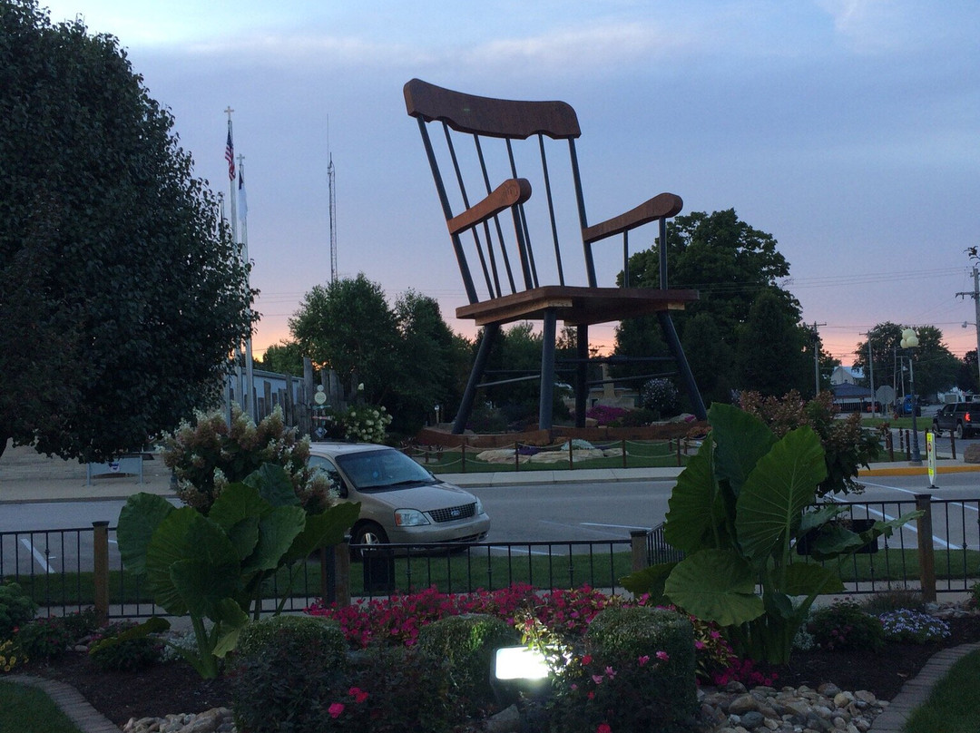 World's Largest Rocking Chair-Casey必去景点