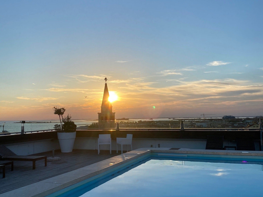 Fonzari Lounge-格拉多必去景点