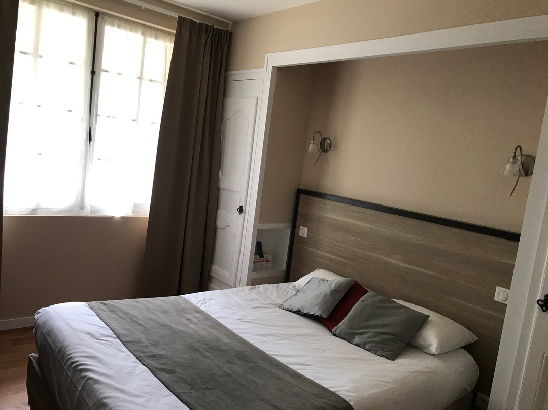 Logis Hôtel la Chaumière主图