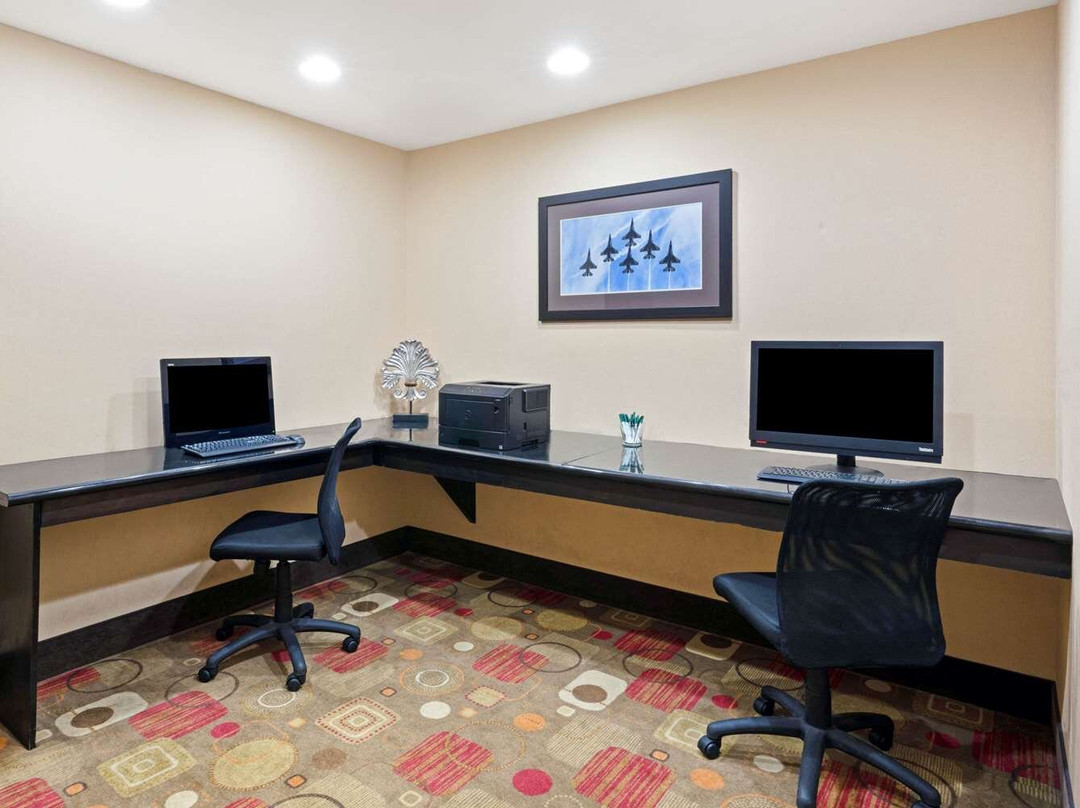 La Quinta Inn & Suites by Wyndham Stillwater-University Area主图