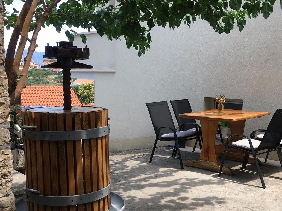 Cipre Winery-伦巴达必去景点