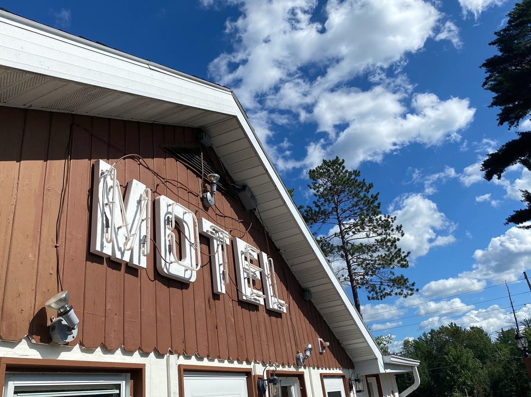 Edgewater Inn & Cottages主图