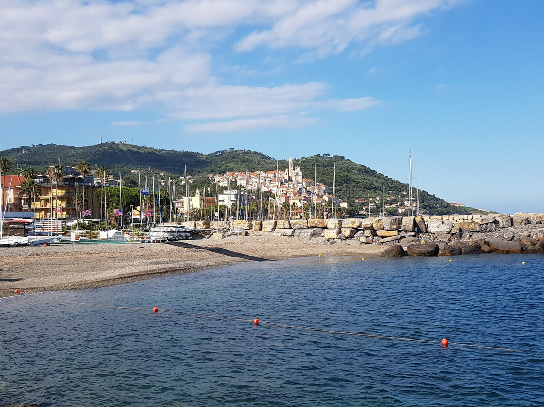 Porto Turistico-San Bartolomeo al Mare必去景点