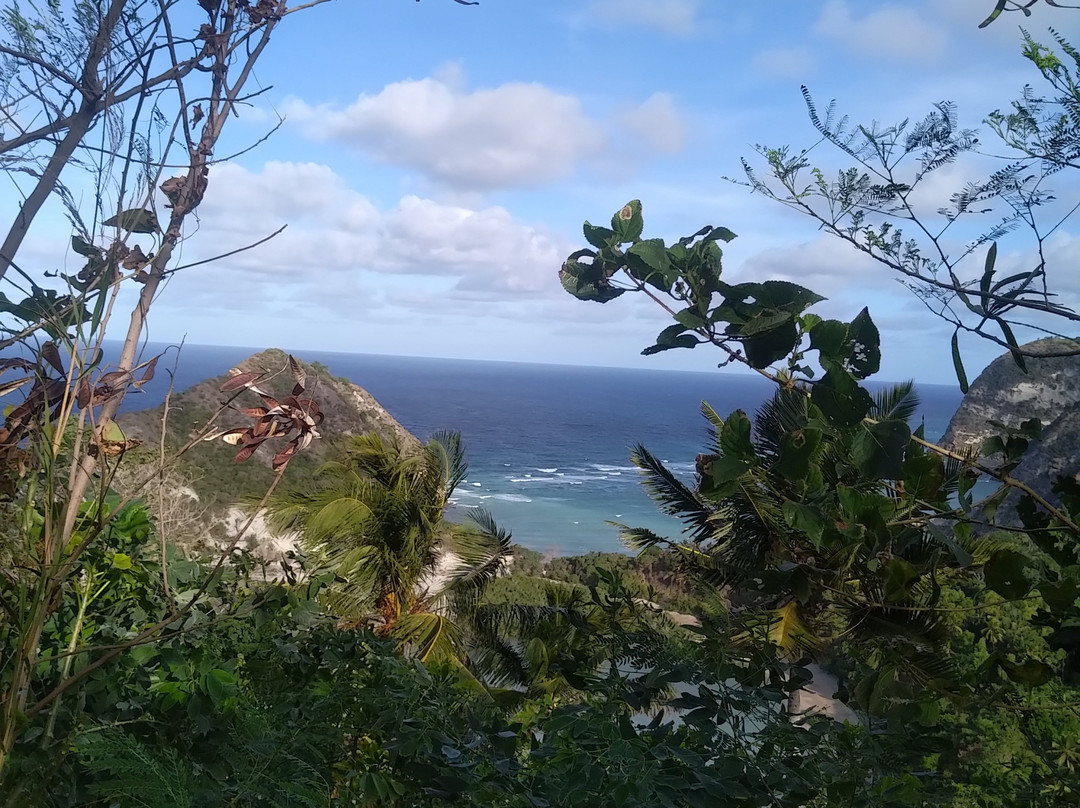 Plage de Moya-Pamandzi必去景点
