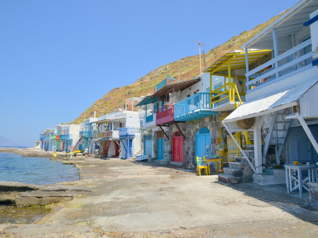 milos accommodations景点图片