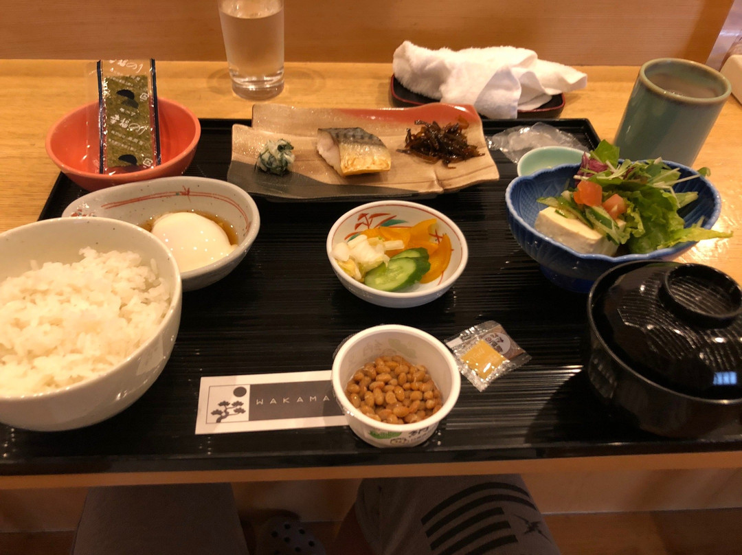 须贺川灿路都大饭店主图