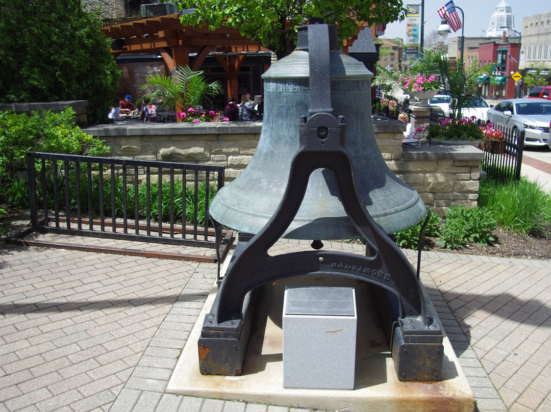 St. Charles History Museum and The Curious Fox Gift-圣查尔斯必去景点