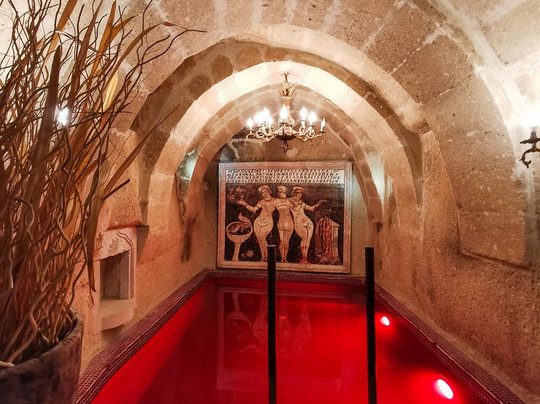 艾丽卡洞穴套房酒店主图