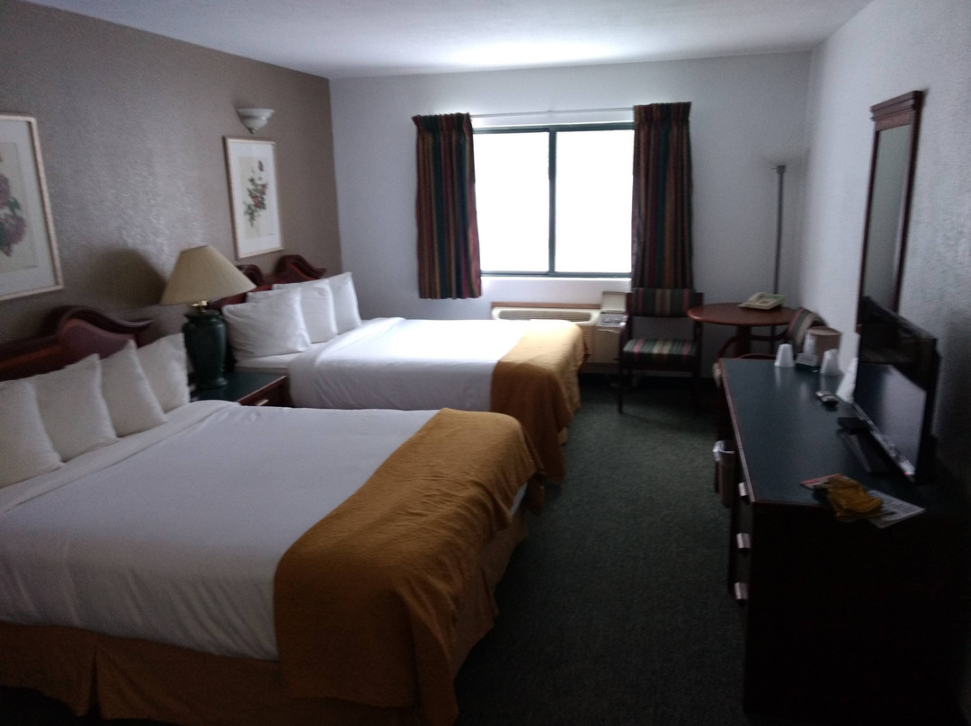 Pleasant Moose Lodge主图