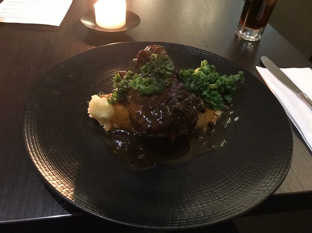 The Buxted Inn | Pub & Rooms主图