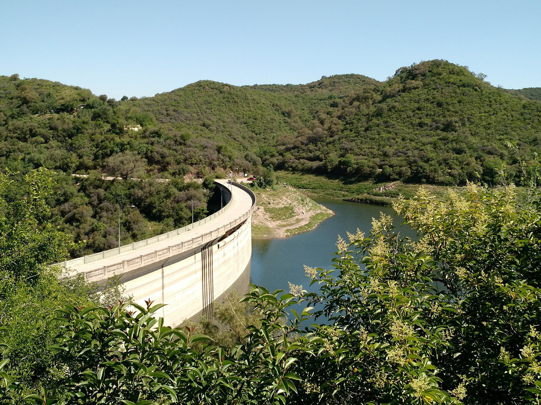 Dique La Quebrada景点图片