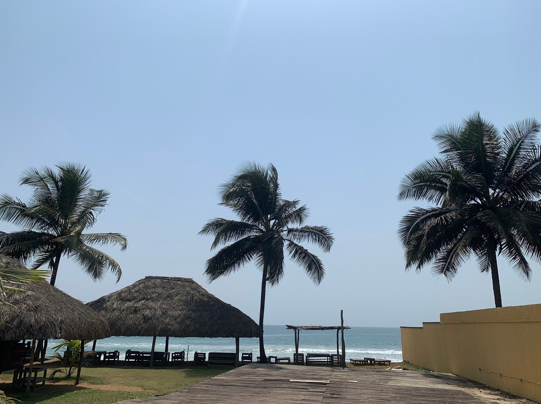 Tropicana Beach & Resort主图