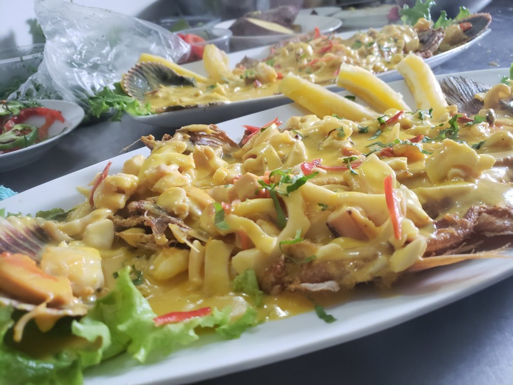 Víctor Larco Herrera餐馆和美食-Cevichería Puerto Mori - Huaman