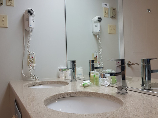 Ramada Plaza Gatineau/Manoir du Casino主图