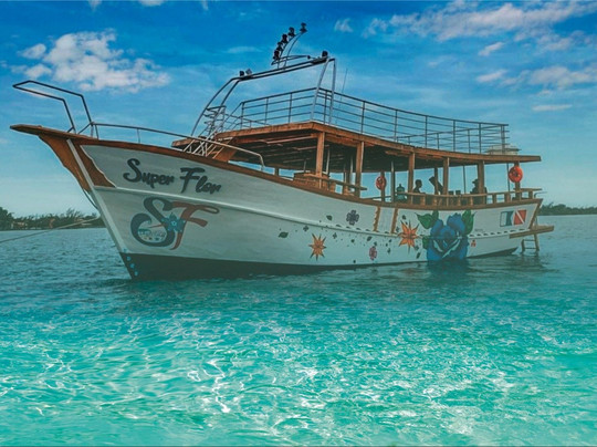 Super Flor Turismo-阿拉伊阿尔港必去景点