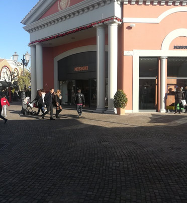 Shopping Village Castel Romano-Castel Romano必去景点