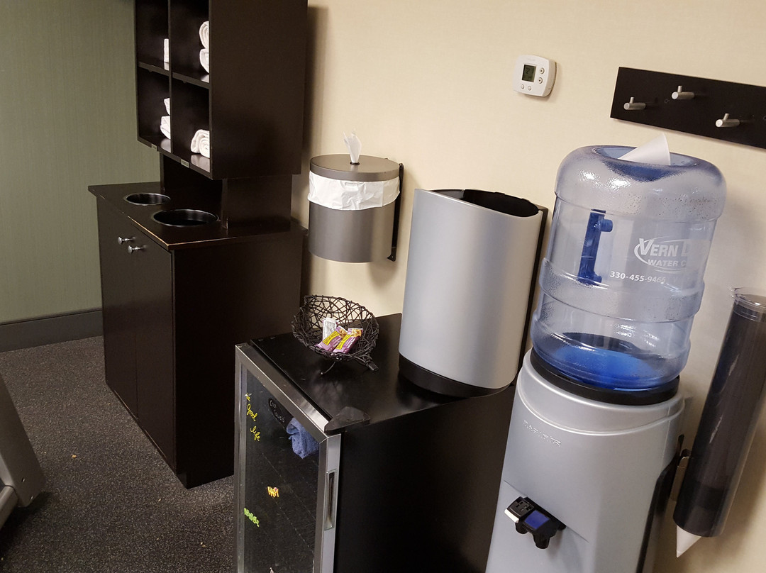 Hampton Inn & Suites Canton主图