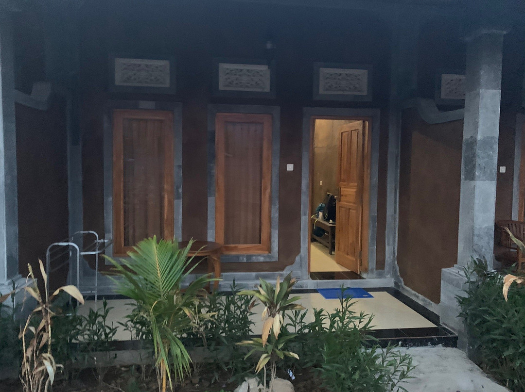 Eliska Sari Bungalows主图