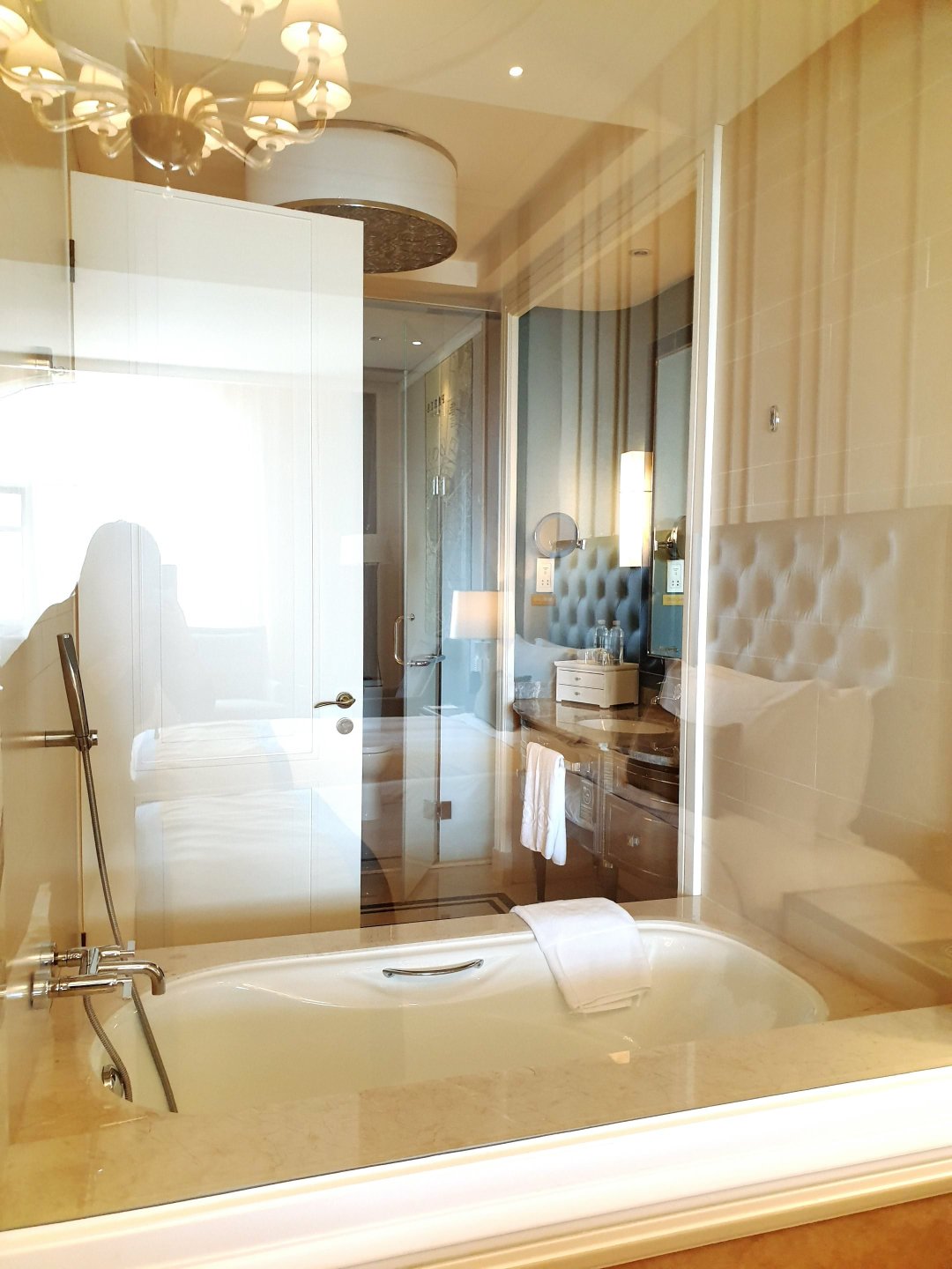 上海虹桥新华联索菲特大酒店-浴室