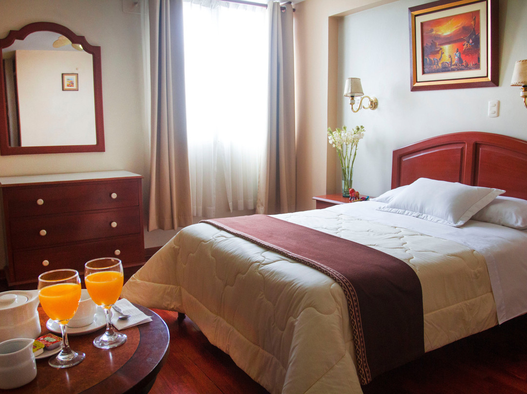 Hotel Manhattan Inn Aiport主图