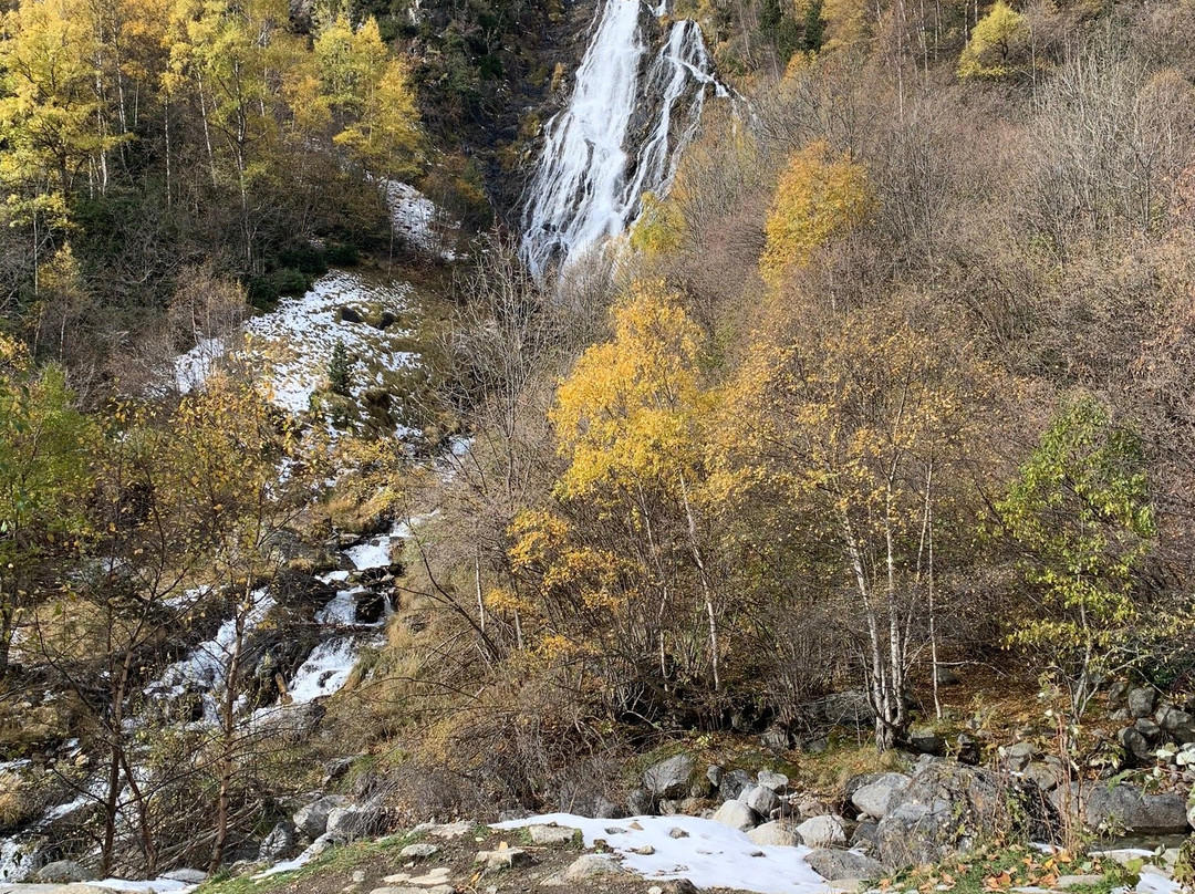 Cascada De Espigantosa景点图片