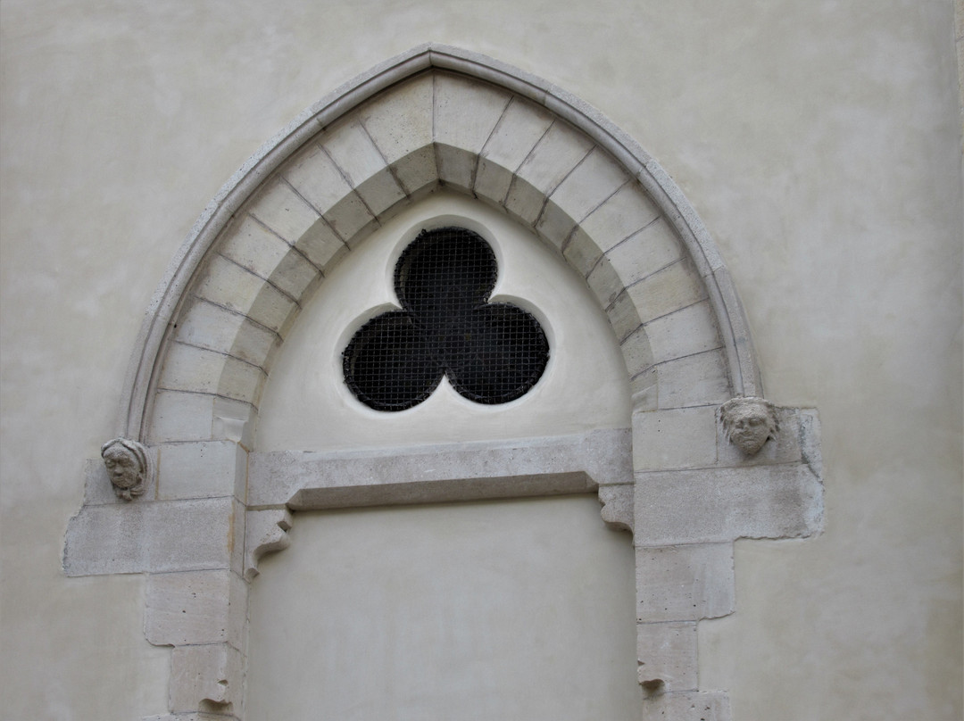 Eglise Saint Pierre景点图片