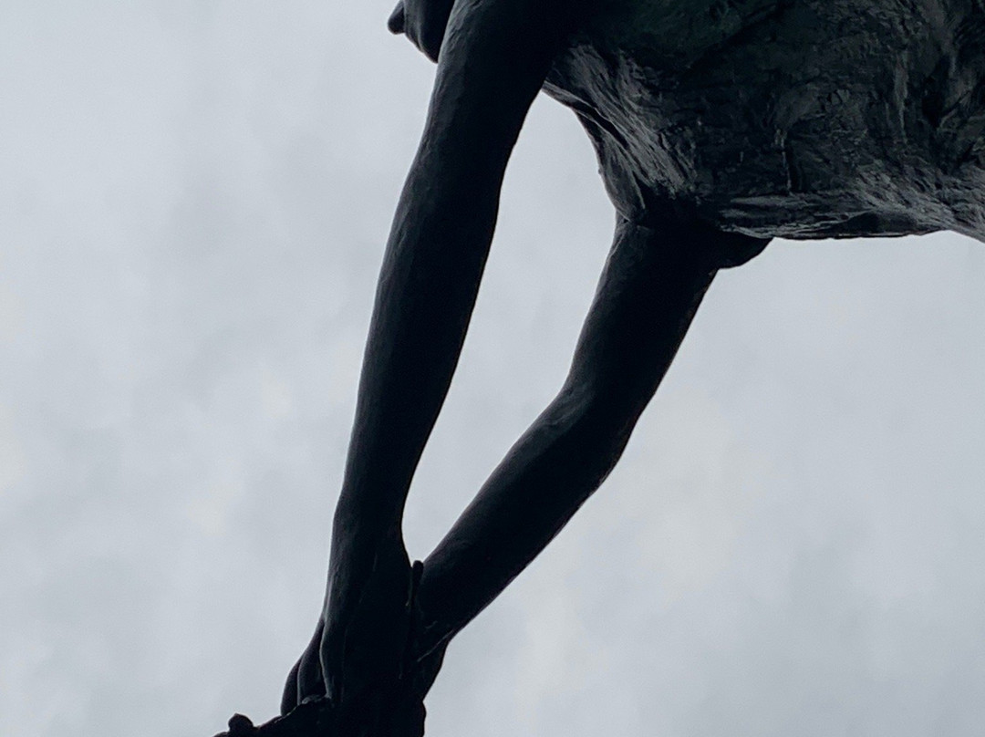 Monumento ai caduti景点图片