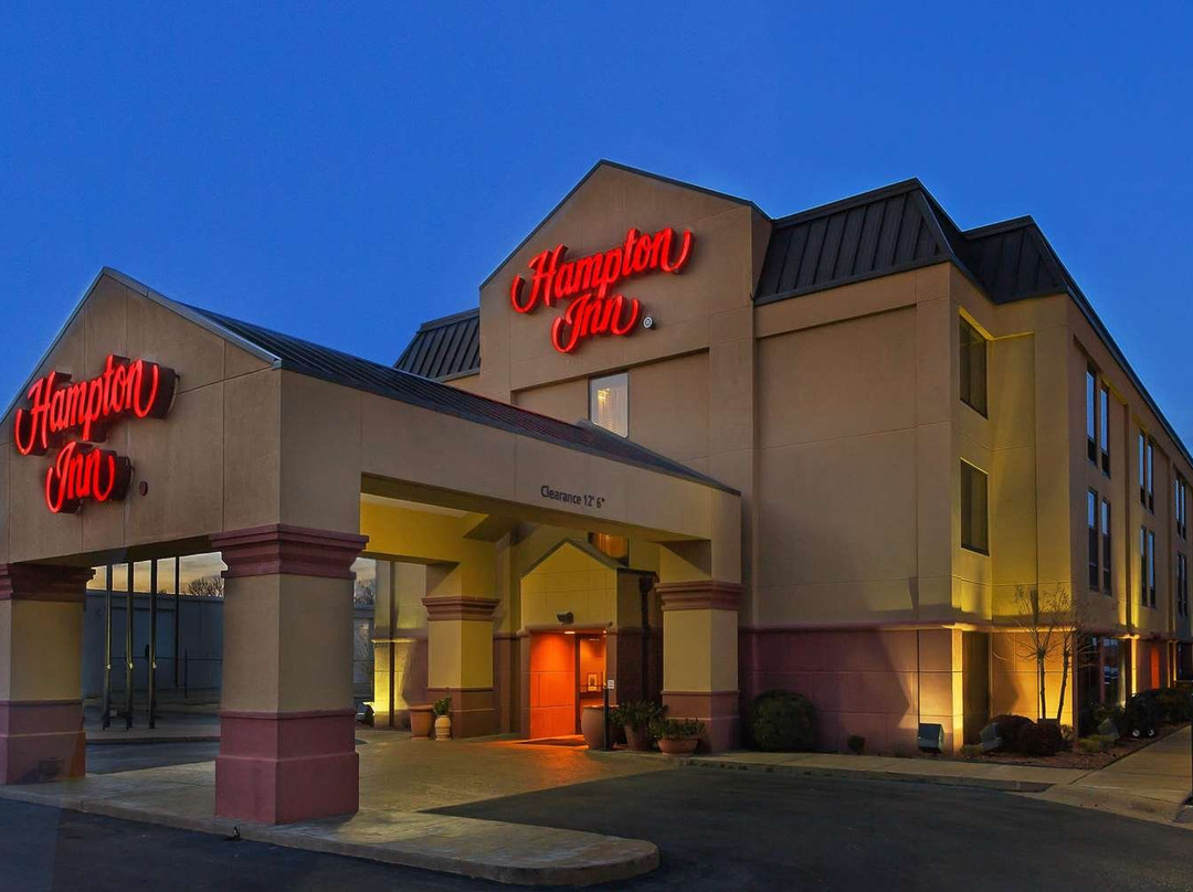 Hampton Inn Jonesboro主图