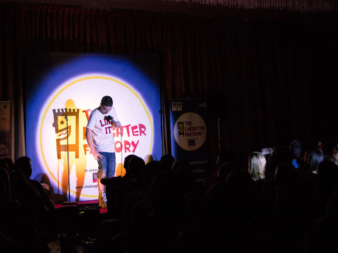 The Laughter Factory-多哈必去景点