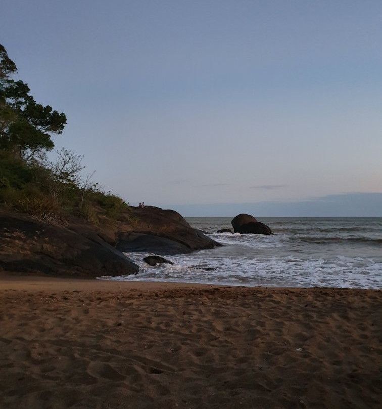 Praia dos Namorados景点图片