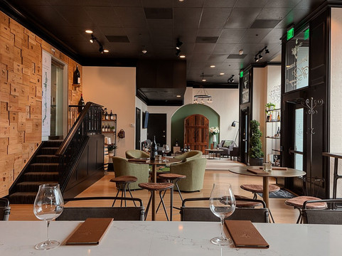 Domaine Serene Wine Lounge Portland-波特兰必去景点