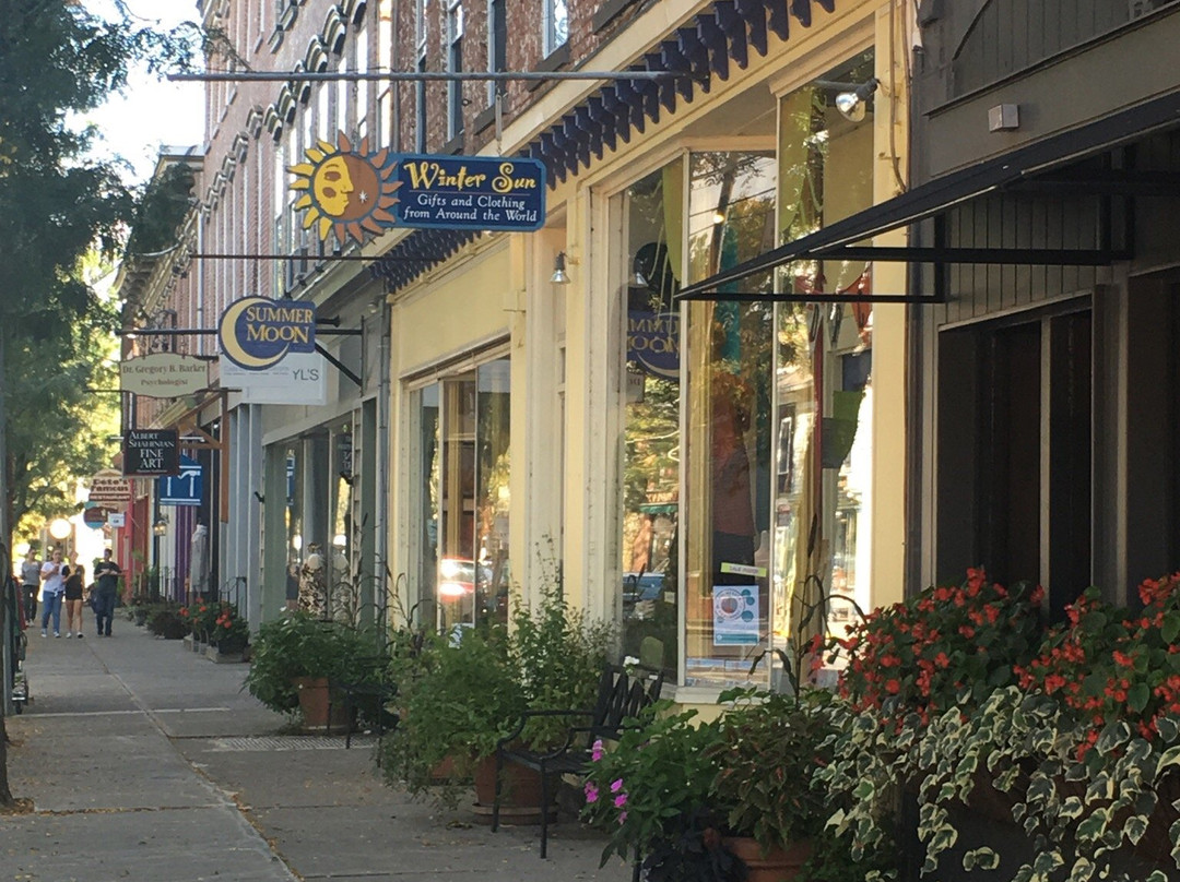 Winter Sun Summer Moon-Rhinebeck必去景点