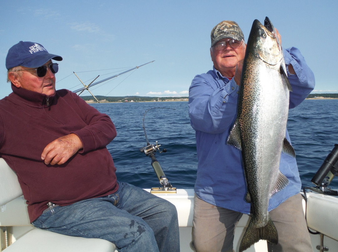 Stormy Chinook Fishing Charters景点图片