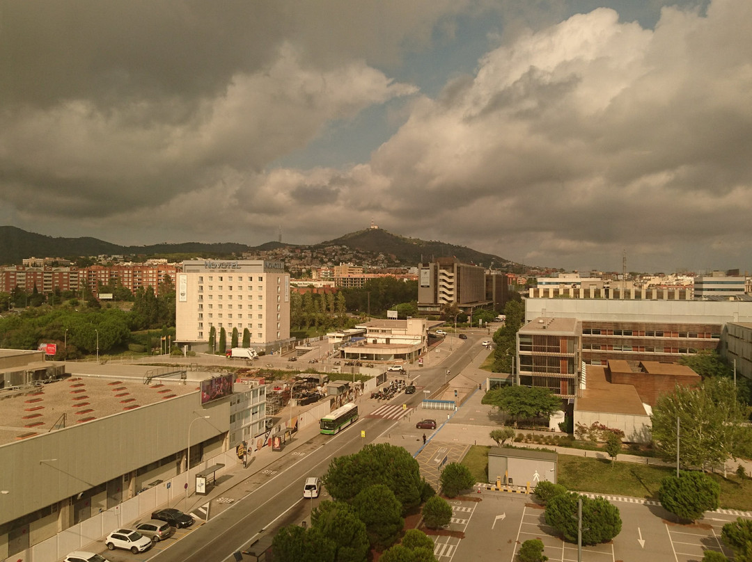 赫斯珀里亚圣若安套房酒店主图